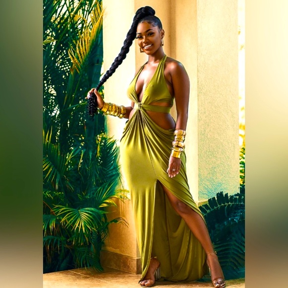 Envy Her Green Cutout Goddess Dress - Picture 3 of 12
